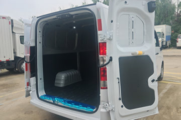 Զ�� ȫ������V7E 2025�� �Ǹ��� 2�� ���綯��ջ��� ��о51.4kWhͼƬ