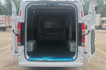 Զ�� ȫ������V7E 2025�� �Ǹ��� 2�� ���綯��ջ��� ��о51.4kWhͼƬ