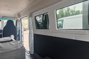 Զ�� ����V6E���ܰ� 2.3T 6�� 4.845�״��綯��� ��о46.08kWhͼƬ