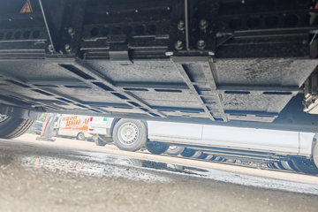 Զ�� ����V6E���ܰ� 2.3T 6�� 4.845�״��綯��� ��о46.08kWhͼƬ