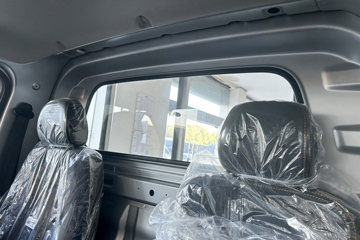 �������ó� ����X7 ������ Һɲ 3.815�׵��Ŵ��綯����΢�� ����62.98kWhͼƬ