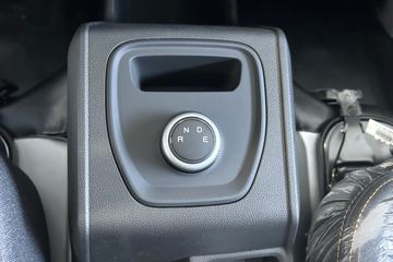 �������ó� ����X7 ������ Һɲ 3.815�׵��Ŵ��綯����΢�� ����62.98kWhͼƬ