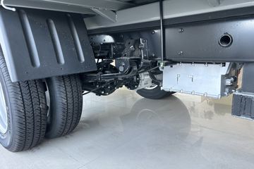 �������ó� ����X7 ������ Һɲ 3.815�׵��Ŵ��綯����΢�� ����62.98kWhͼƬ