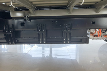 �������ó� ����X7 ������ Һɲ 3.815�׵��Ŵ��綯����΢�� ����62.98kWhͼƬ