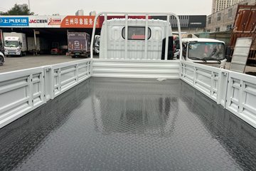 Ծ�� ����S100Q 1.8L 133���� ���� 4.2�׵�������С��ͼƬ