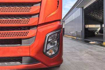 һ�����J6G �캽�� 7.8L���� 360���� 4X2 һ�����10�� �߶� 8����ʽ�ػ���ͼƬ