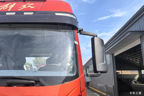 解放J6G载货车限时促销中 优惠4万