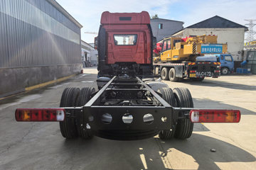 һ�����J6G �캽�� 7.8L���� 360���� 4X2 һ�����10�� �߶� 8����ʽ�ػ���ͼƬ