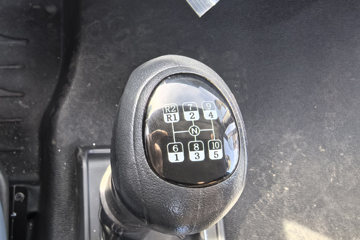 һ�����J6G �캽�� 7.8L���� 360���� 4X2 һ�����10�� �߶� 8����ʽ�ػ���ͼƬ