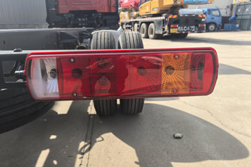 һ�����J6G �캽�� 7.8L���� 360���� 4X2 һ�����10�� �߶� 8����ʽ�ػ���ͼƬ