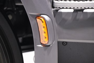 ˹��������500R ��������� 12.7L���� 500���� 6X2R ˹������14�� AMT�Զ��� ǣ����ͼƬ