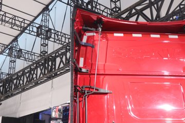 ˹��������500R ��������� 12.7L���� 500���� 6X2R ˹������14�� AMT�Զ��� ǣ����ͼƬ