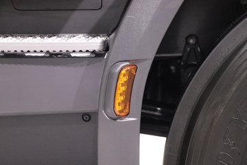 ˹��������500R ��������� 12.7L���� 500���� 6X2R ˹������14�� AMT�Զ��� ǣ����ͼƬ