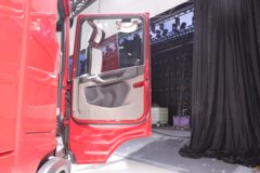 斯堪尼亚新500R 东方赤焰版 12.7L柴油 500马力 6X2R 斯堪尼亚14档 AMT自动档 牵引车 斯堪尼亚新500R 东方赤焰版 12.7L柴油 500马力 6X2R 斯堪尼亚14档 AMT自动档 牵引车