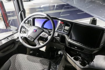 ˹��������500R ��������� 12.7L���� 500���� 6X2R ˹������14�� AMT�Զ��� ǣ����ͼƬ