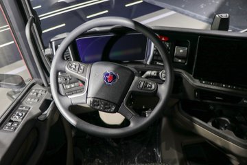 ˹��������500R ��������� 12.7L���� 500���� 6X2R ˹������14�� AMT�Զ��� ǣ����ͼƬ