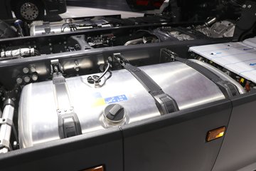 ˹��������500R ��������� 12.7L���� 500���� 6X2R ˹������14�� AMT�Զ��� ǣ����ͼƬ