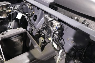 ˹��������500R ��������� 12.7L���� 500���� 6X2R ˹������14�� AMT�Զ��� ǣ����ͼƬ