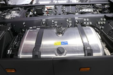 ˹��������500R ��������� 12.7L���� 500���� 6X2R ˹������14�� AMT�Զ��� ǣ����ͼƬ