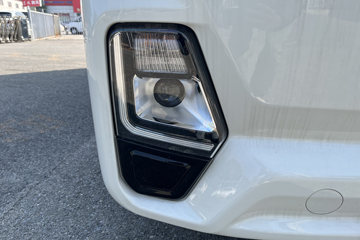 ����E˳�� 2025�� ���綯 4X2 Һɲ 3.8�׵�����ʽ�Ῠ �д��º�50.38kWhͼƬ