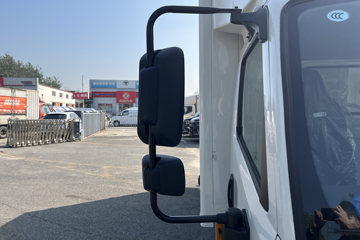 ����E˳�� 2025�� ���綯 4X2 Һɲ 3.8�׵�����ʽ�Ῠ �д��º�50.38kWhͼƬ