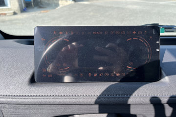 ����E˳�� 2025�� ���綯 4X2 Һɲ 3.8�׵�����ʽ�Ῠ �д��º�50.38kWhͼƬ