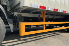 江铃E顺达 2025款 纯电动 4X2 液刹 3.8米单排厢式轻卡 中创新航50.38kWh