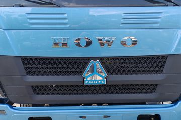 ����HOWO�Ῠ���� 4.15�׵��Ŵ��綯�����Ῠ ����ʱ��100.46kWhͼƬ