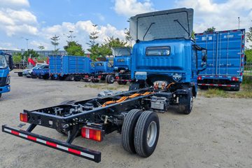 ����HOWO�Ῠ���� 4.15�׵��Ŵ��綯�����Ῠ ����ʱ��100.46kWhͼƬ