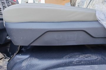 ����HOWO�Ῠ���� 4.15�׵��Ŵ��綯�����Ῠ ����ʱ��100.46kWhͼƬ