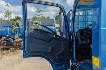 ����HOWO�Ῠ���� 4.15�׵��Ŵ��綯�����Ῠ ����ʱ��100.46kWhͼƬ