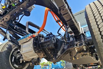 ����HOWO�Ῠ���� 4.15�׵��Ŵ��綯�����Ῠ ����ʱ��100.46kWhͼƬ