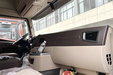 �ൺ��� JH6�ؿ� 6X4 ���綯ǣ����(457��)422.87kWhͼƬ
