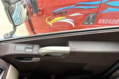 青岛解放 JH6重卡 6X4 纯电动牵引车(457桥)422.87kWh 青岛解放 JH6重卡 6X4 纯电动牵引车(457桥)422.87kWh