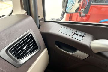 �ൺ��� JH6�ؿ� 6X4 ���綯ǣ����(457��)422.87kWhͼƬ
