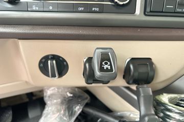 �ൺ��� JH6�ؿ� 6X4 ���綯ǣ����(457��)422.87kWhͼƬ