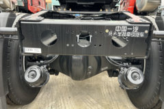 青岛解放 JH6重卡 6X4 纯电动牵引车(457桥)422.87kWh 青岛解放 JH6重卡 6X4 纯电动牵引车(457桥)422.87kWh