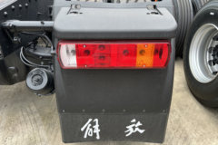 青岛解放 JH6重卡 6X4 纯电动牵引车(457桥)422.87kWh 青岛解放 JH6重卡 6X4 纯电动牵引车(457桥)422.87kWh