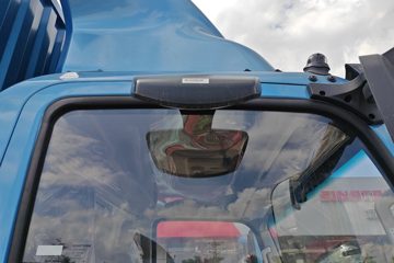 ����HOWOͳ˧ 4.15�׵��Ŵ��綯��ʽ�Ῠ ����131.98kWhͼƬ