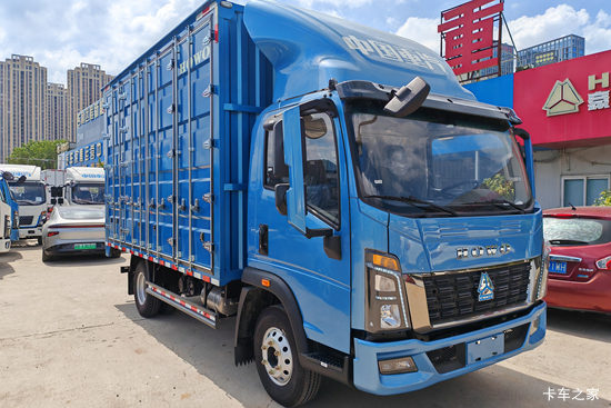 ����HOWOͳ˧ 4.15�׵��Ŵ��綯��ʽ�Ῠ ����131.98kWh