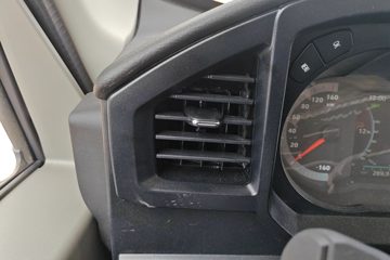 ����HOWOͳ˧ 4.15�׵��Ŵ��綯��ʽ�Ῠ ����131.98kWhͼƬ