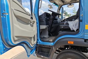 ����HOWOͳ˧ 4.15�׵��Ŵ��綯��ʽ�Ῠ ����131.98kWhͼƬ