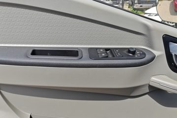 ����HOWOͳ˧ 4.15�׵��Ŵ��綯��ʽ�Ῠ ����131.98kWhͼƬ