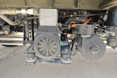 重汽HOWO统帅 4.15米单排纯电动厢式轻卡 弗迪131.98kWh