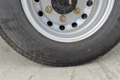 重汽HOWO统帅 4.15米单排纯电动厢式轻卡 弗迪131.98kWh