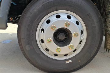 ����HOWOͳ˧ 4.15�׵��Ŵ��綯��ʽ�Ῠ ����131.98kWhͼƬ