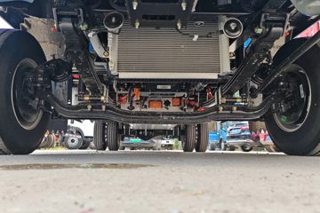 ����HOWOͳ˧ 4.15�׵��Ŵ��綯��ʽ�Ῠ ����131.98kWhͼƬ