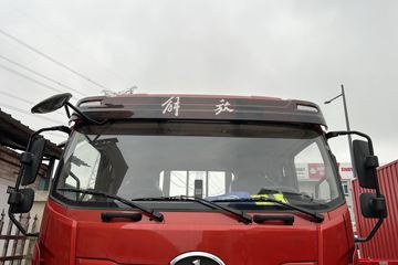 �ൺ��� JK6�п� 240���� 4X2 6.8�������ػ���ͼƬ