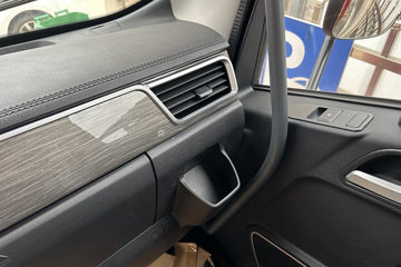 �ൺ��� JK6�п� 240���� 4X2 6.8�������ػ���ͼƬ