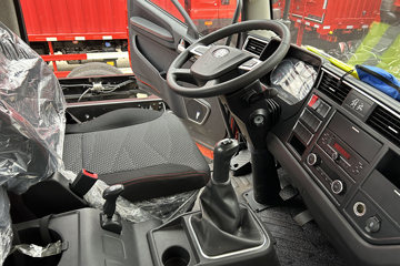 �ൺ��� JK6�п� 240���� 4X2 6.8�������ػ���ͼƬ